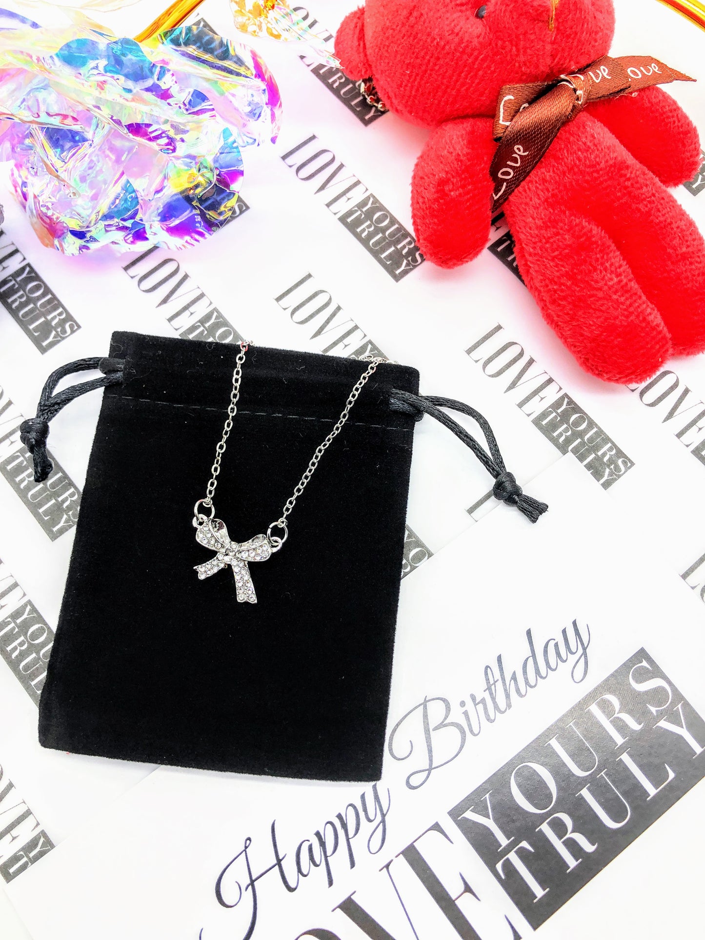 Bow Pendant Necklace